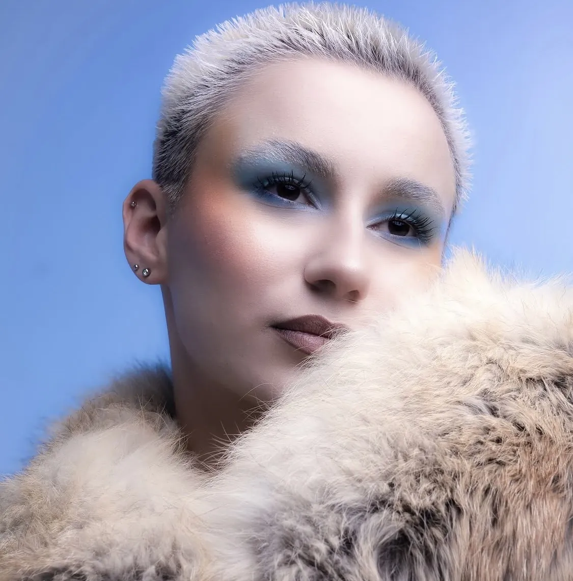 Едиториален вечерен грим — Sassy Faces